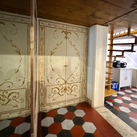 Big Sweet Vicolo Apartment